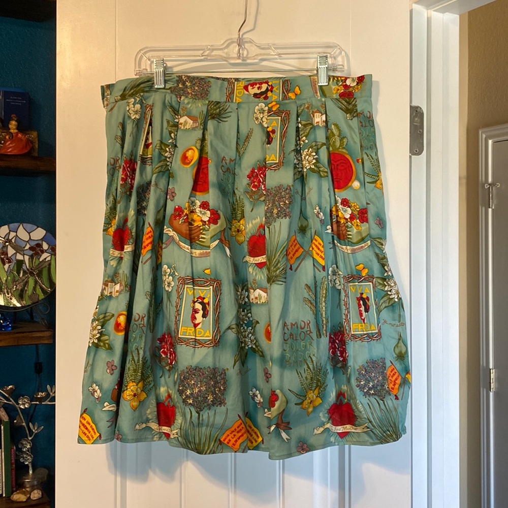 Frida Kahlo skirt!